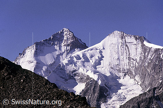 Foto: Nordwände der Dent Blanche und des Grand Cornier mit Glacier des Bouquetins. Aufnahme ab Dia.