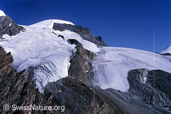 Foto: Feechopf und Alphubelgletscher. Aufnahme ab Dia.
