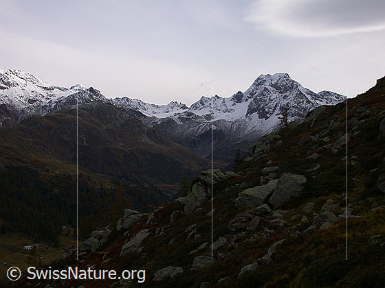 Foto: Ofenhornregion von W (Trübes Wetter, Berge leicht verschneit)