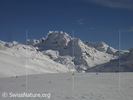 Foto: Frisch verschneite Landschaft mit Ofenhorn von W (Gand)