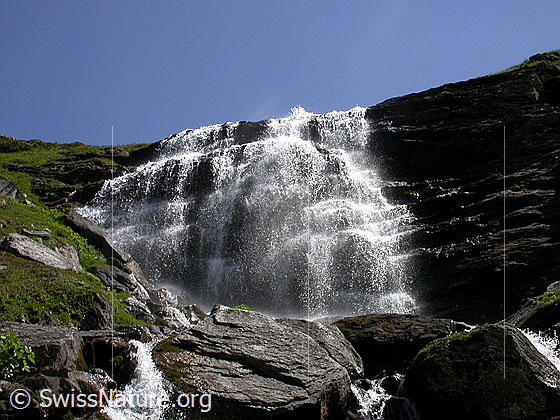 Foto: Wasserfall bei Blatt.