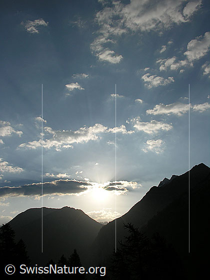 Foto: Am Eingang zum Mättital: Morgenstimmung über dem Stockhorn