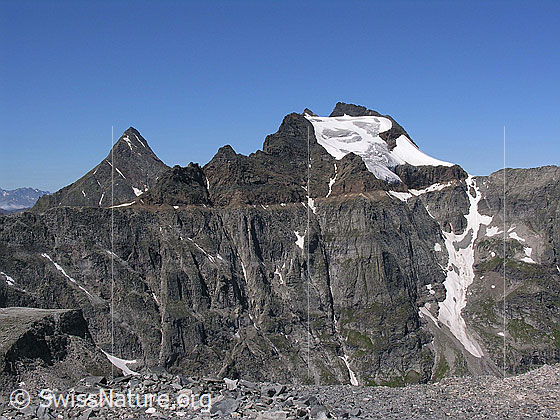 Foto: Blick vom Helsegletscher zum Bortelhorn und Hillehorn.