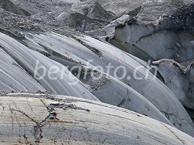 Foto: Gletscherschliff am Gletscherrand des Rhonegletschers.
