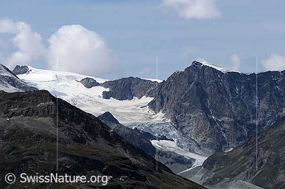 Foto: Berge und Gletscherlandschaft im Mattertal. Zu sehen sind Tete Blanche, Stockjigletscher und Wandfluehorn.