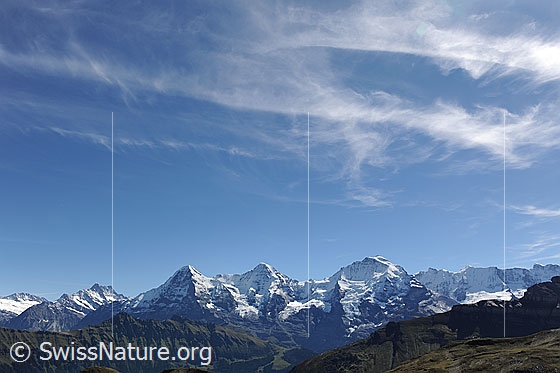 Foto: Schleierwolken über Dreigestirn Eiger, Mönch und Jungfrau.