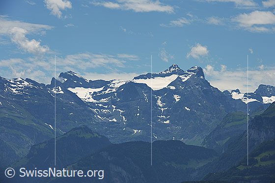 Foto: Brunnistock, Uri-Rotstock und Schlieren.
Gletscher: Chlitaler Firn