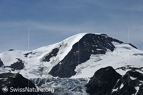 Foto: Gwächtenhorn und Steingletscher mit Gletscherabbruch.