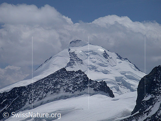 Foto: Blick vom Jungfraujoch zum Aletschhorn.
Im Vordergrund ein Teil des Kranzbergs.
