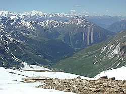DSCN5421: Binntal und Walliser Alpen vom Gipfel des Hohsandhorns