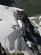 Photo: Hängegletscher am Gipfel des Ofenhorns