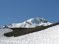 F024380: Bundstock: Blüemlisalphorn
