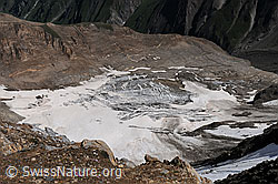 F060023: Tiefblick Blinnengletscher