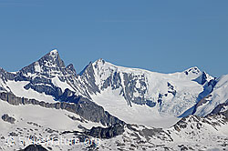 Foto: Gross Grünhorn, Klein Grünhorn, Hinter Fiescherhorn und Ochs