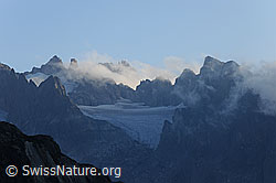 F071015: Wolkenstimmung über den Fünffingerstöcken und dem Obertalgletscher