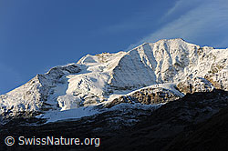 F072328: Verschneite Les Diablons und Diablonsgletscher